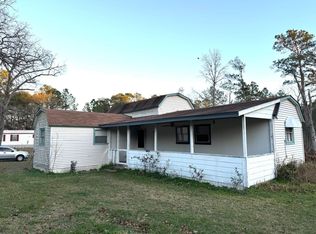 16066 N Loop Dr, Plantersville, TX 77363