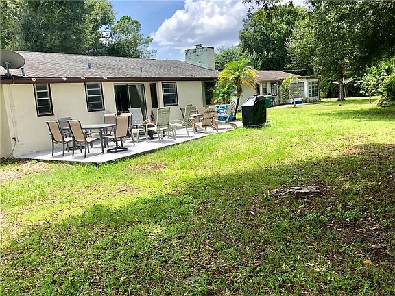 5th image of 22486 Blanchard Ave