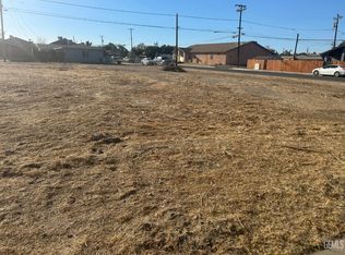250 Tyree Toliver St, Bakersfield, CA 93307