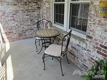 4th image of 8623 Eulalie Ave