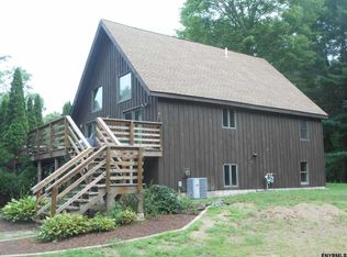 819 King Rd, Saratoga Springs, NY 12866