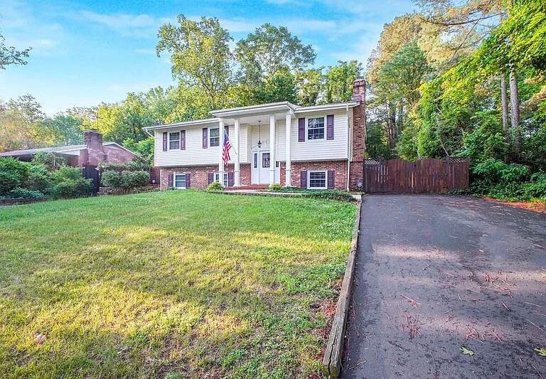 948 Ficklen Rd — Photo 2