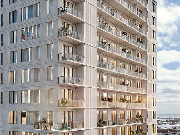 2nd image of 344 4th St S #808