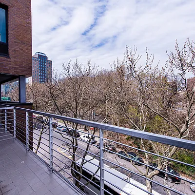 Rented by Nooklyn NYC LLC | media 86