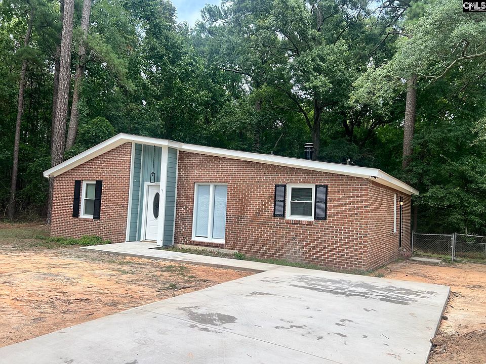 1st image of 2717 Diane Dr