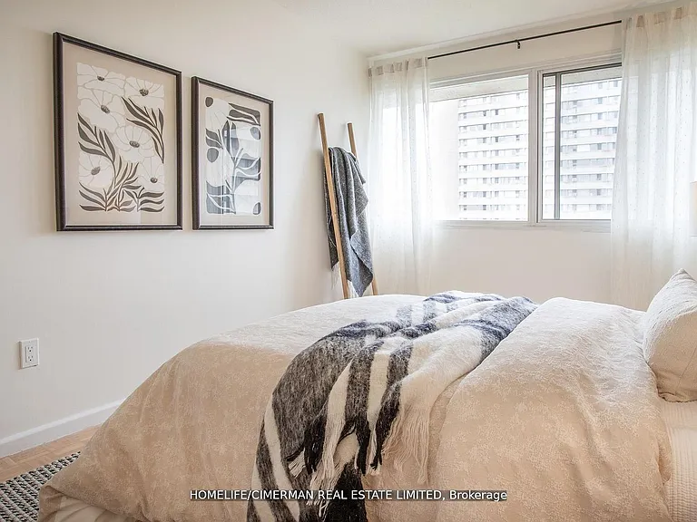 715 Don Mills Rd #1702 — Photo 26