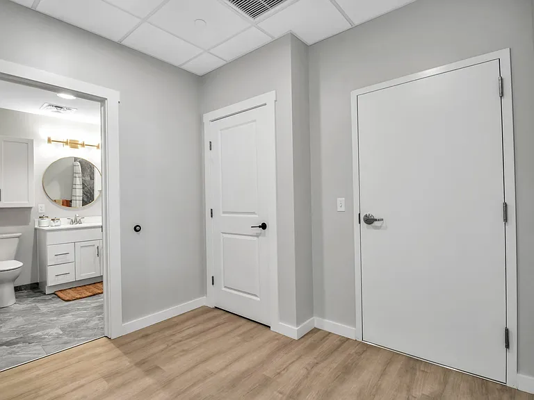 2 Bedroom
