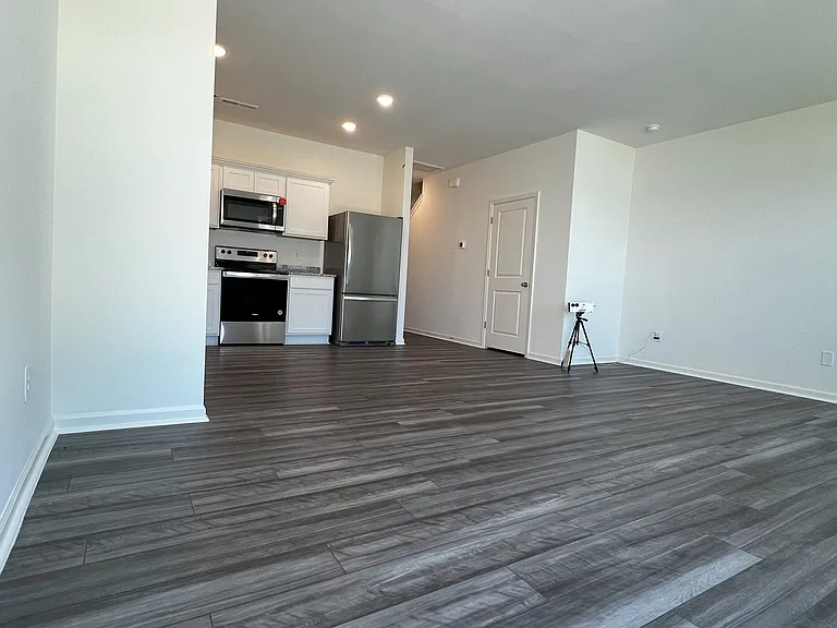 136 S Chubb Rdg — Photo 9