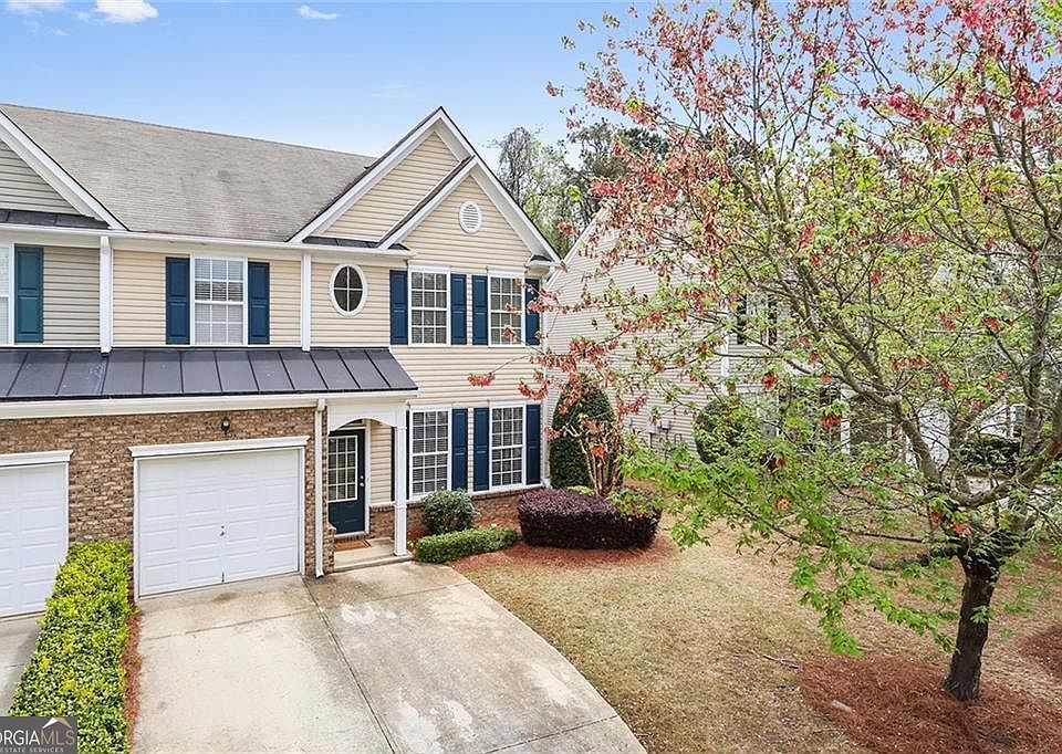 1st image of 3705 Hutchinson Trace Dr