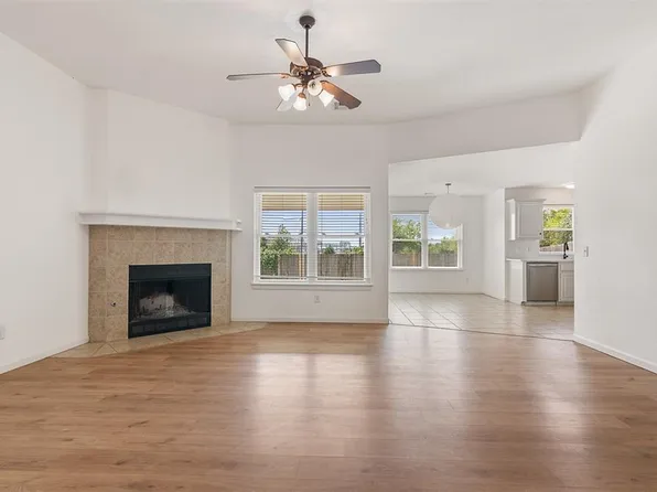 8720 NW 80th St, Oklahoma City, OK 73132