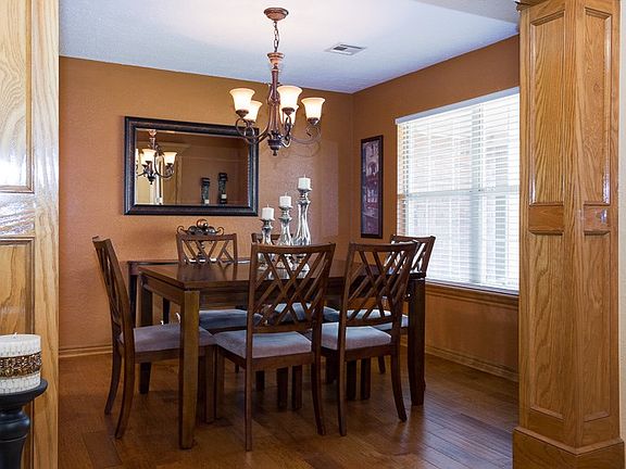 2nd image of 7010 SW Drakestone Blvd