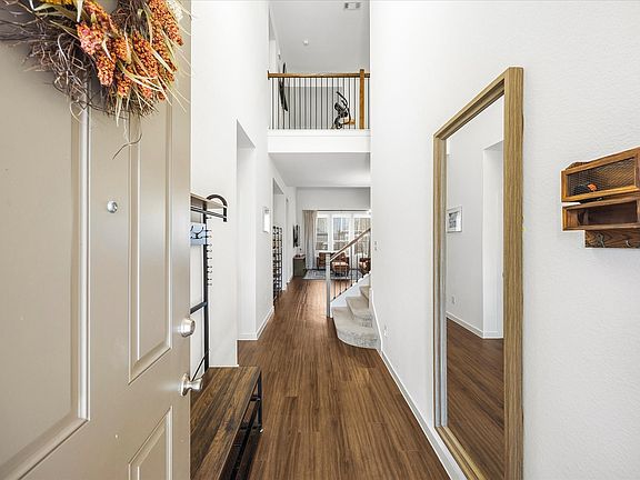 3rd image of 2146 Mossbrook Dr