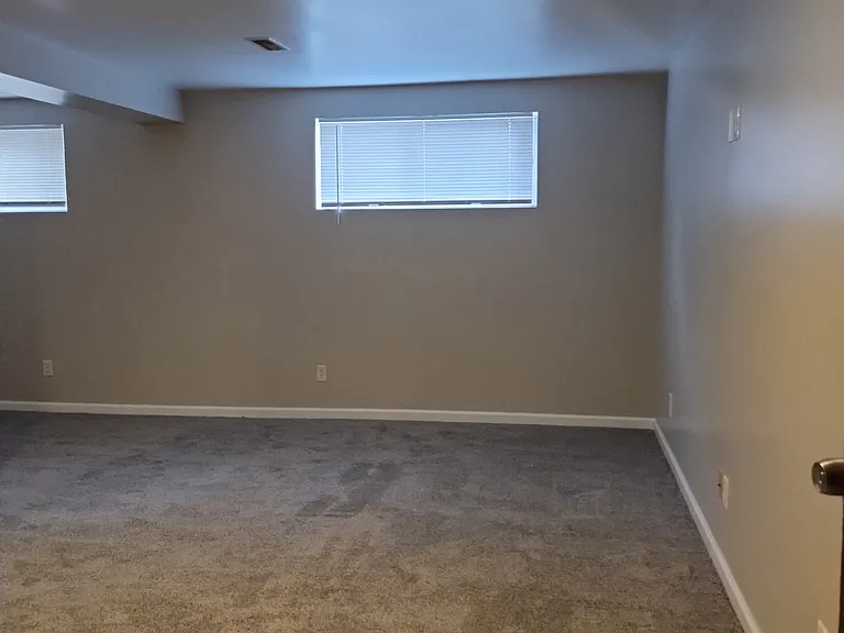 1920 Dallas Ave #5 — Photo 3