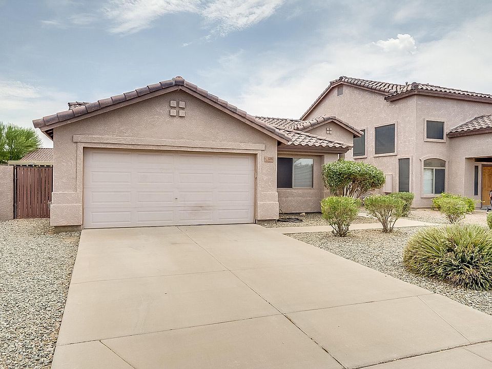 1st image of 3281 E Wildhorse Dr