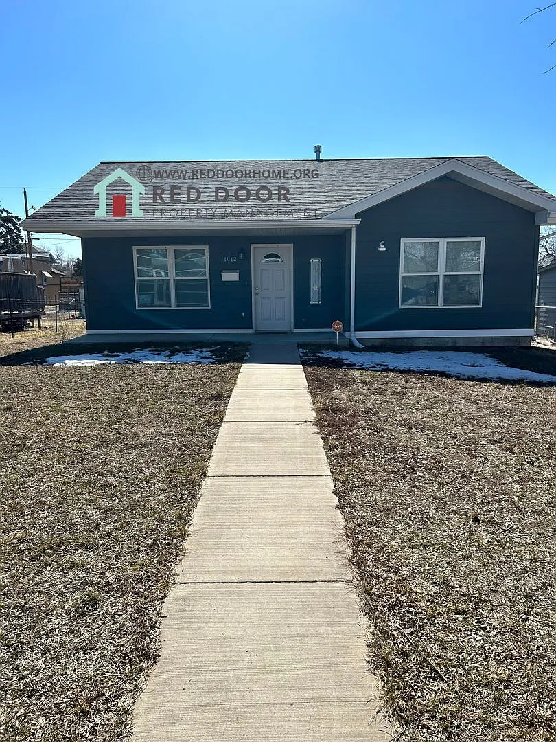 Three Bedroom Home with Large Yard — Photo 1