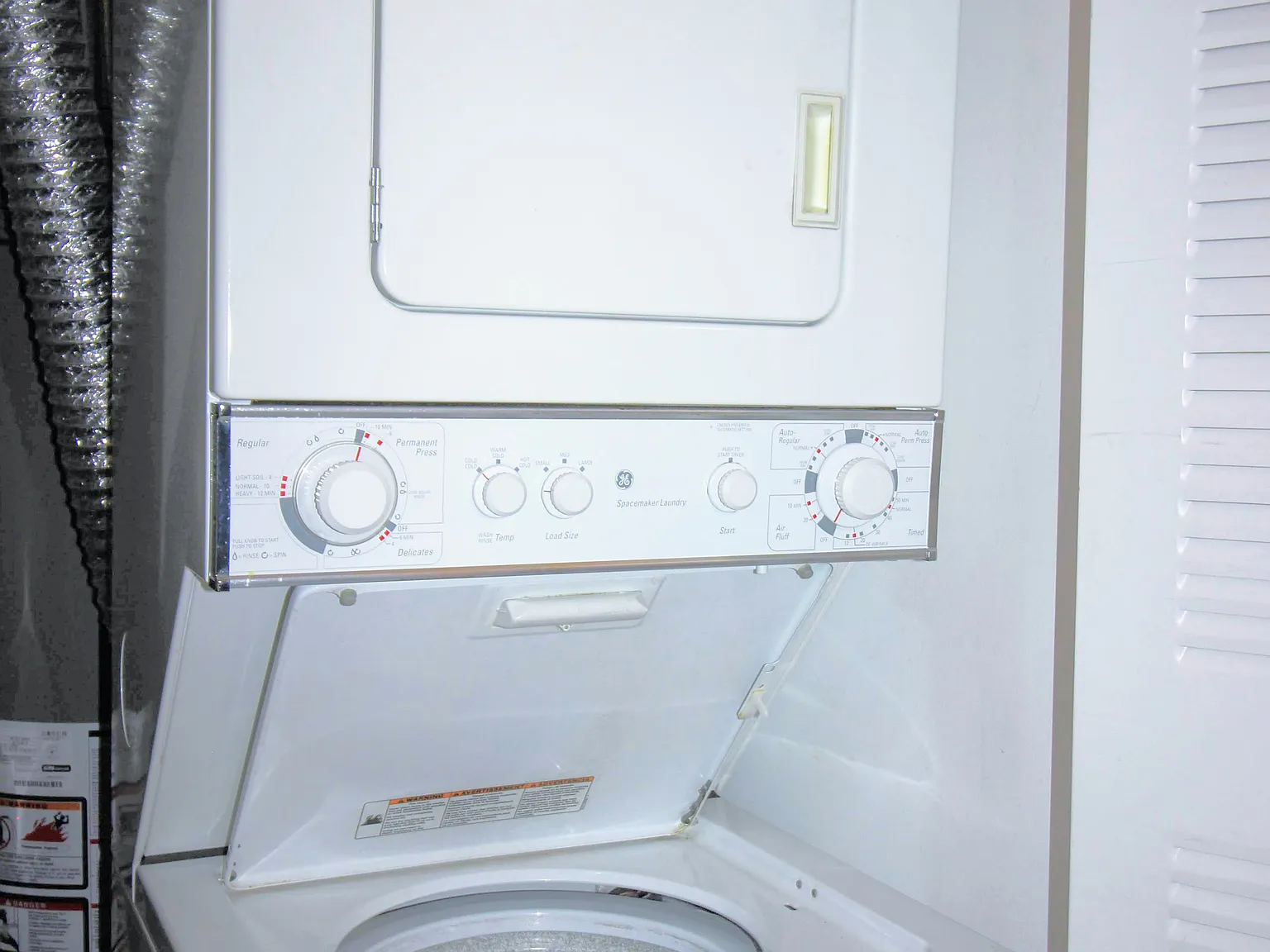 2 bed, 1050 sqft, $1,895 — Photo 3