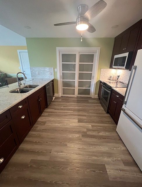 Kitchen & Laundry Doors