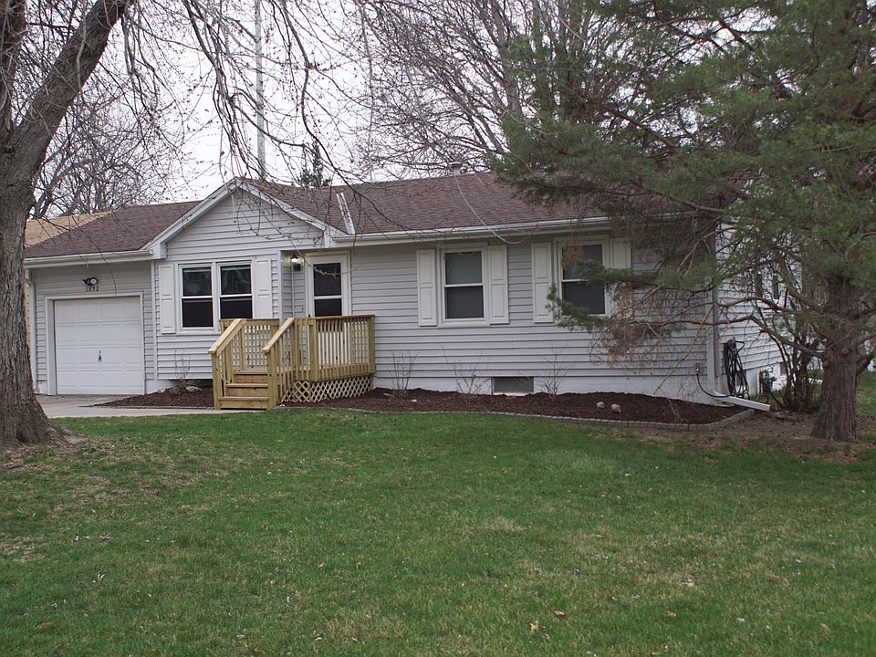 1st image of 5612 S 114th St