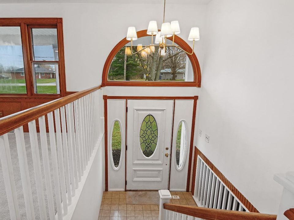 696 N 700 W, Hobart, IN 46342 Zillow