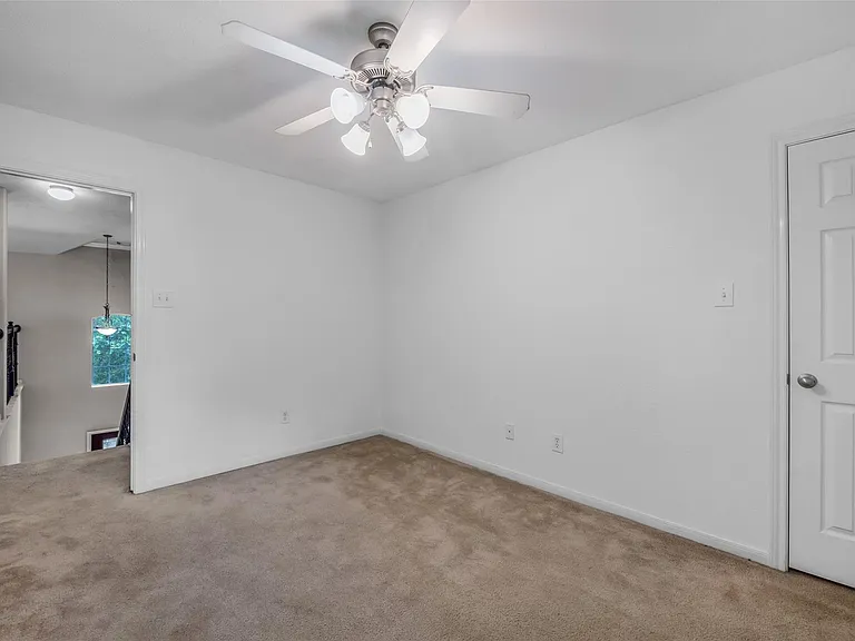 75 N Spinning Wheel Cir — Photo 27