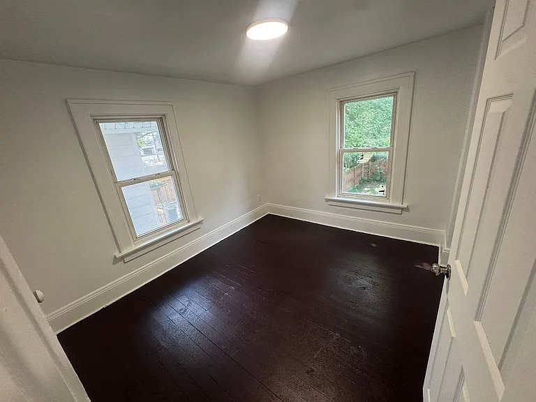 2342 16th St SW — Photo 9