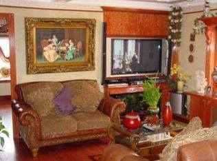 2628 93rd St, Flushing, NY 11369
