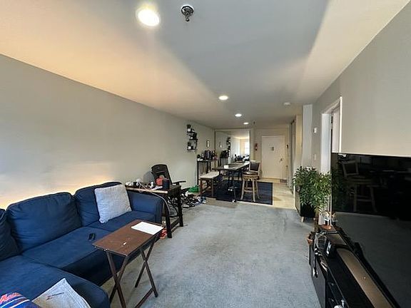 2nd image of 239 Orchard St APT 2F