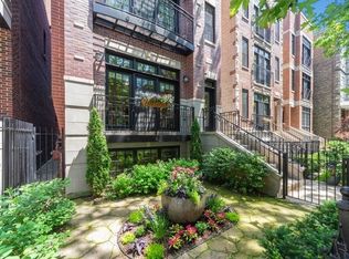 3247 N Clifton Ave #1, Chicago, IL 60657