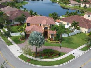 13900 NW 18th St, Pembroke Pines, FL 33028