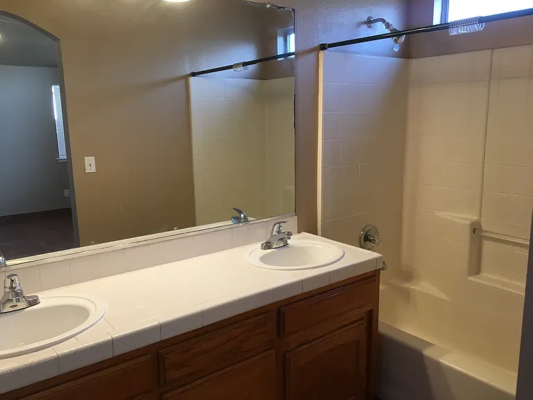 4296 W Yale Ave — Photo 13