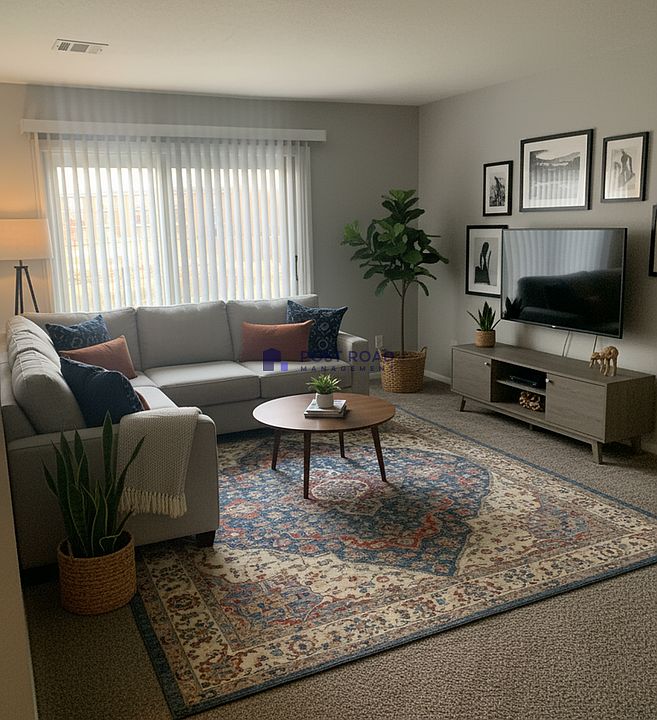 1st image of 515 W 27th St S APT 102