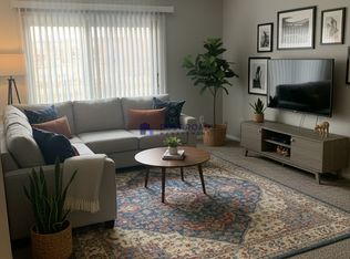 515 W 27th St S APT 102, Wichita, KS 67217