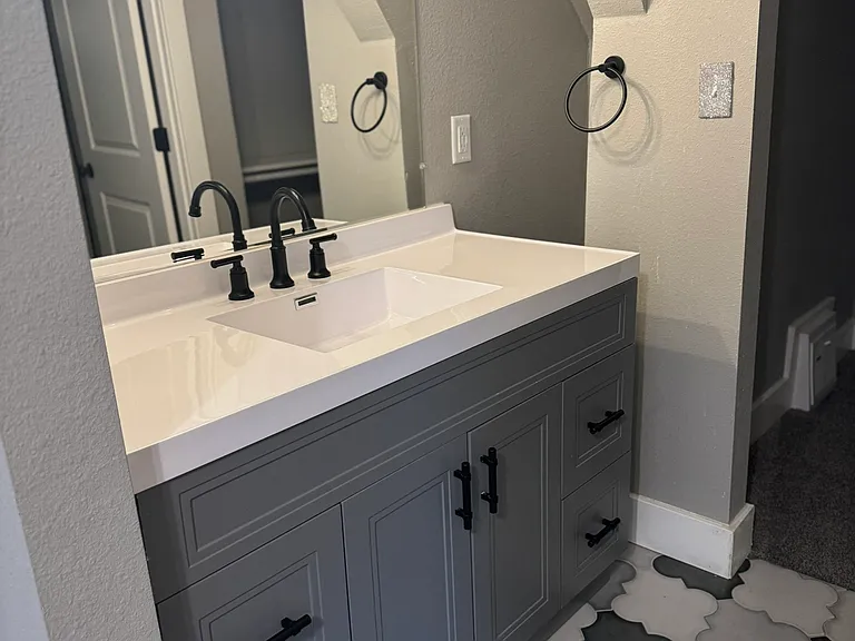 1025 Exchange St — Photo 7