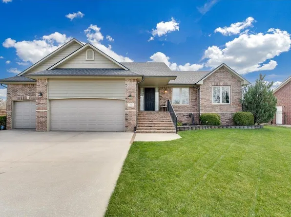 311 Evergreen Ct, Cheney, KS 67025