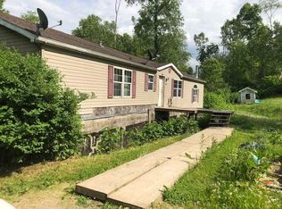 660 Coss Rd, Wellsburg, WV 26070