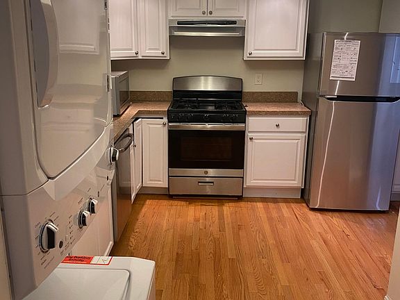 2nd image of 86 Reed Ave