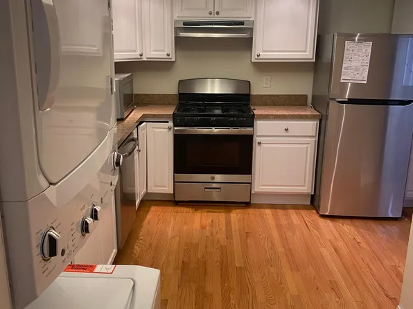 86 Reed Ave, Everett, MA 02149