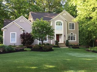 7129 Colesbrooke Dr, Hudson, OH 44236