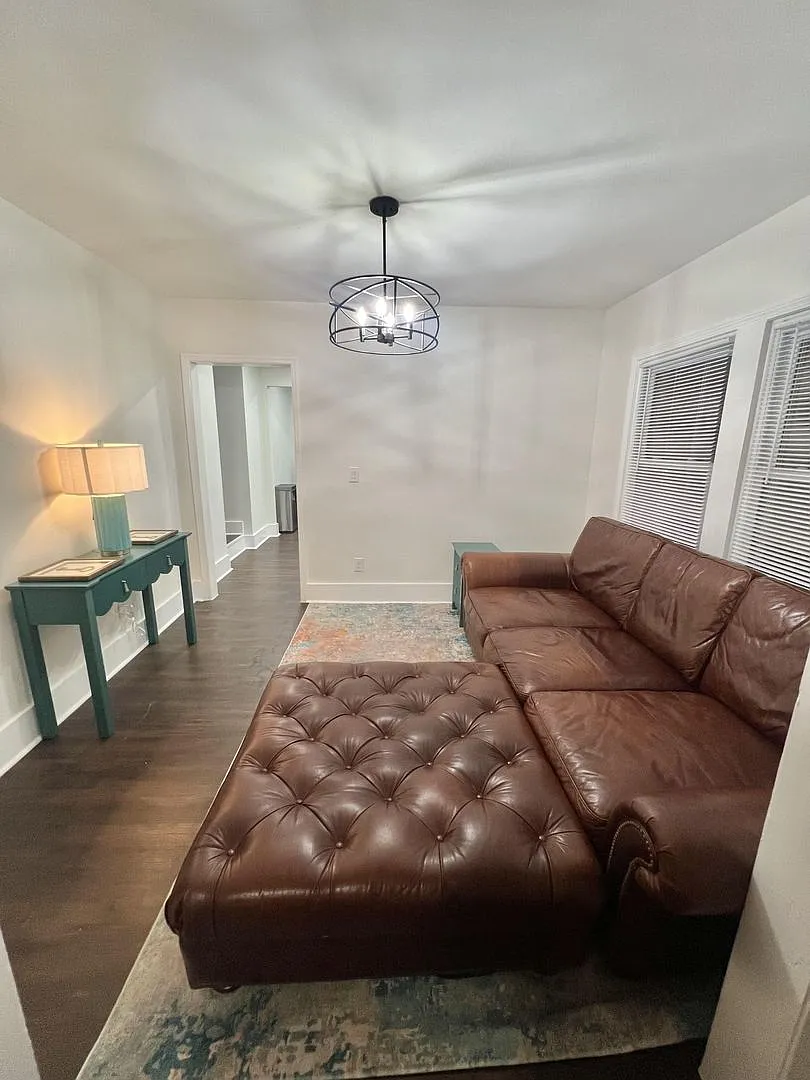 Room in 5 Bedroom Home at Linda Ln SE — Photo 3