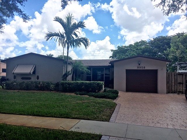1st image of 8958 SW 52nd St