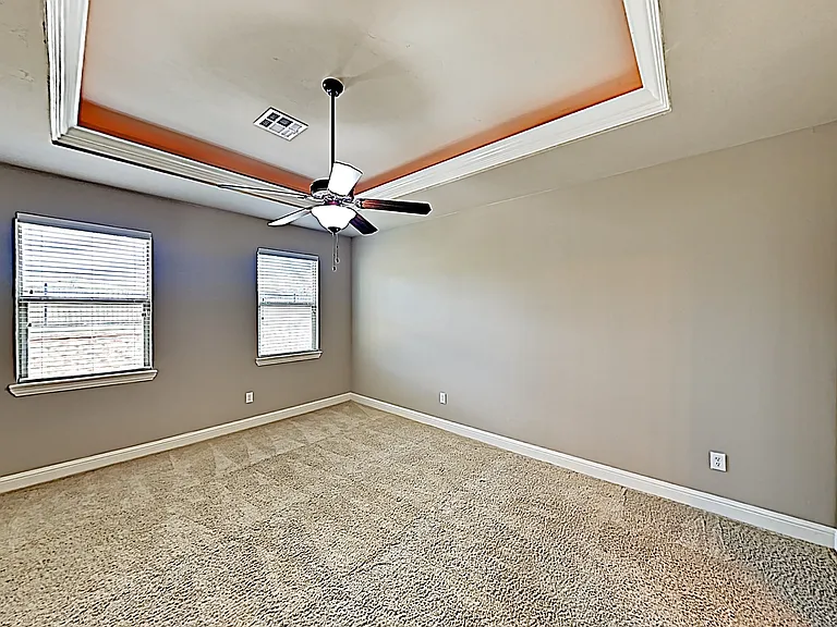 2125 Turtle Creek Dr — Photo 7