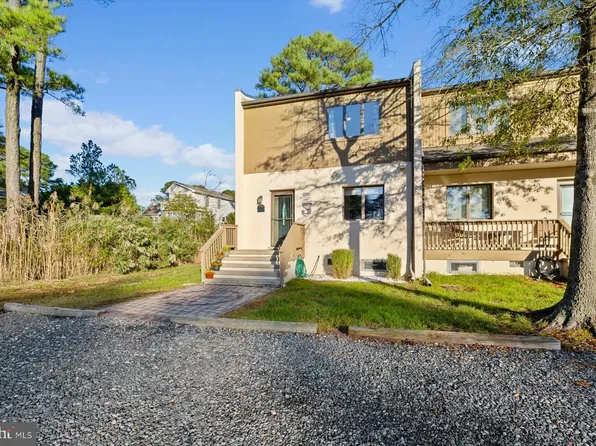 761D Salt Pond Cir, Bethany Beach, DE 19930
