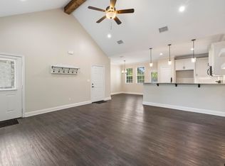 9710 W Lakeshore Dr, Tyler, TX 75709