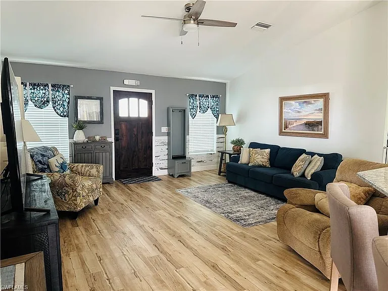 7934 Buccaneer Dr — Photo 6