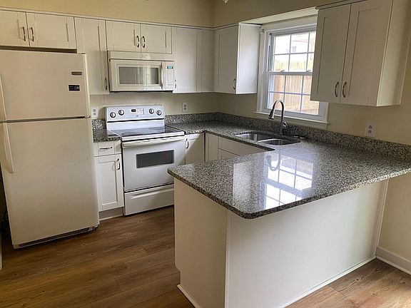 5th image of 5006 Reese Dr N