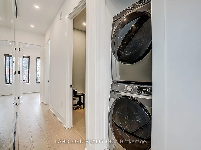 21 Shudell Ave — Photo 31