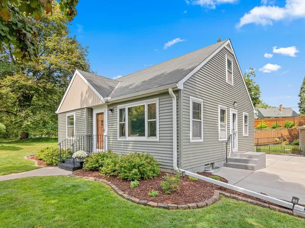 503 Glenwood Ave, Roseville, MN 55113