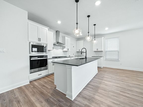 Spacious Kitchen
