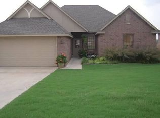 1701 Fairway Dr, Perkins, OK 74059