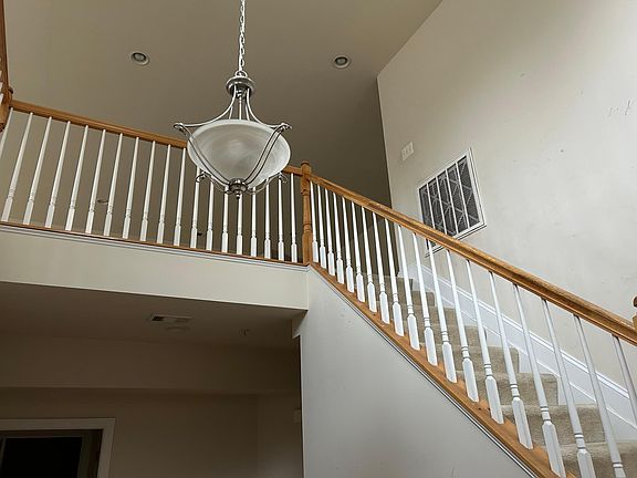 Entrance/ stairs